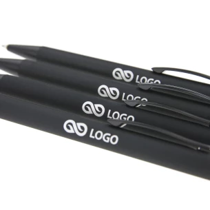 Detroit pastapliiats - Hall